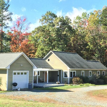 Montfair Resort Farm Crozet Buitenkant foto